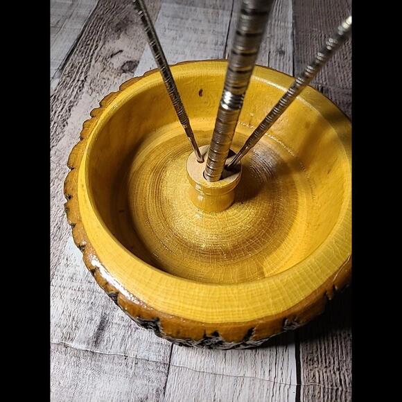 Wooden Nutcracker Set With Live Edge - Picture 4 of 9